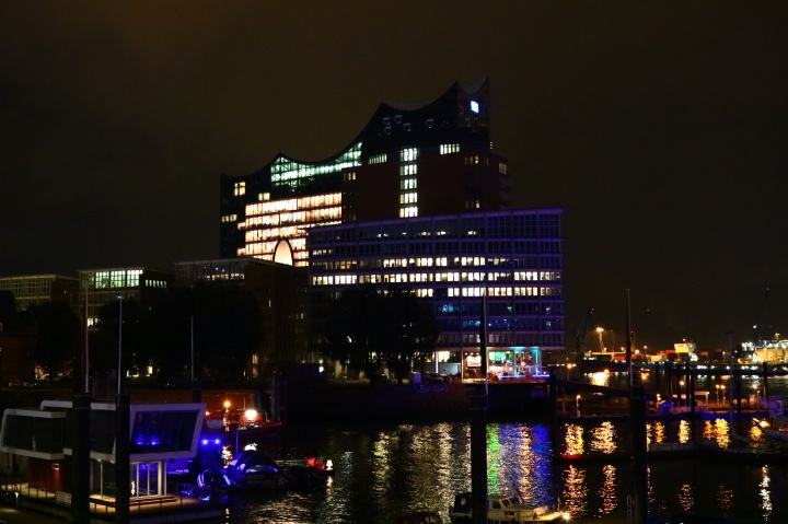 Hamburg_Hafen_Elbphilharmonie
