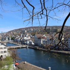 Ausblick vom Lindenhof auf Zürich